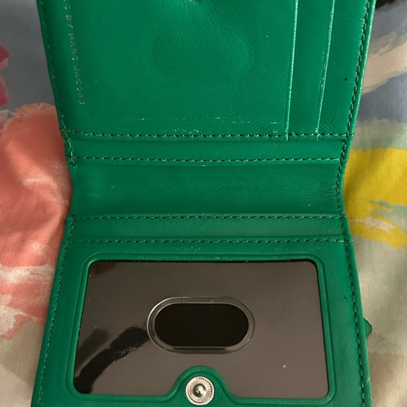 Marc by Marc Jacobs - Picture 7 of 9